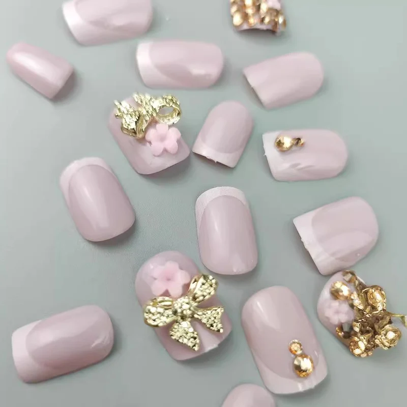 Decorative Luxury Nail Art Stornfield