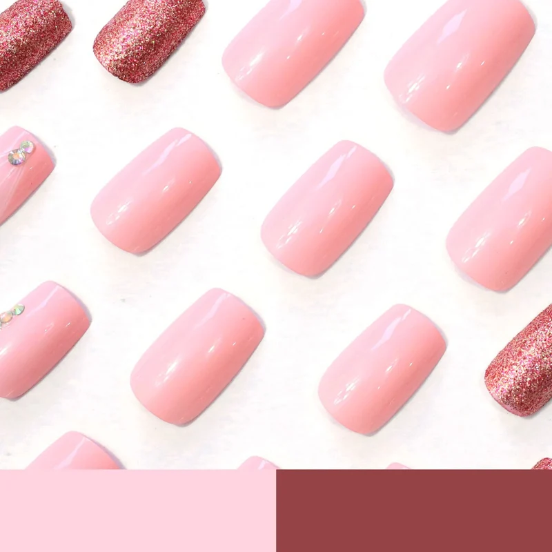 Decorative Glittery Nail Art Stornfield