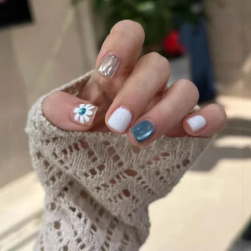 Decorative Flower Nail Art Stornfield