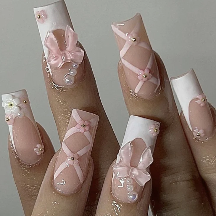Elegant Floral Bow Nail Art Stornfield