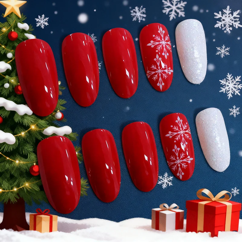 Elegant Decorative Christmas Nail Art Stornfield