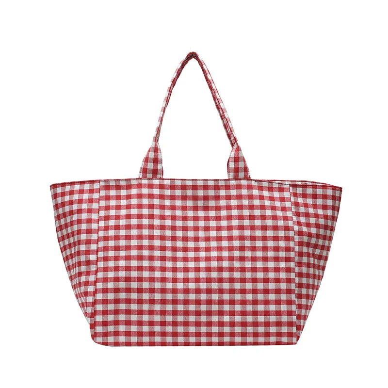 Stylish Gingham Patterned Beach Tote