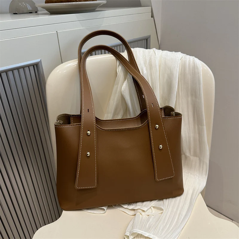 Minimalist Structured Tote Bag