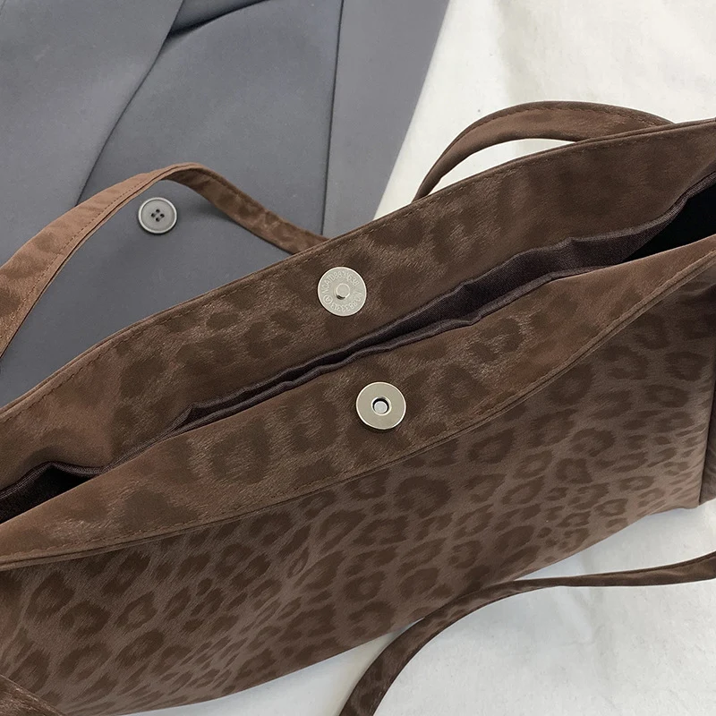 Luxurious Textured Suede Shoulder Tote Bag