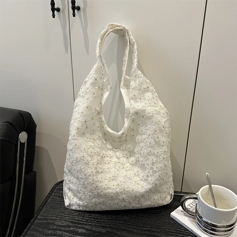 Floral Embroidered Tote
