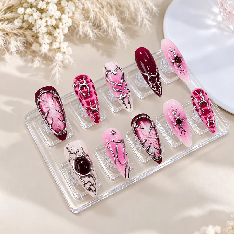 Artistic Nail Sculptures Stornfield