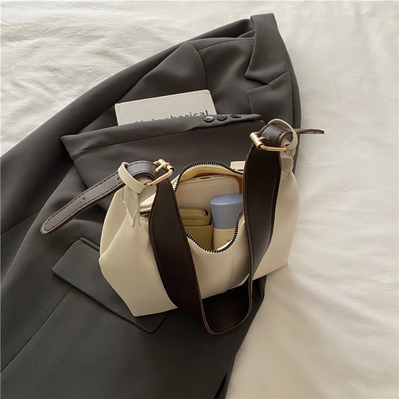 Elegant Minimalist Shoulder Tote