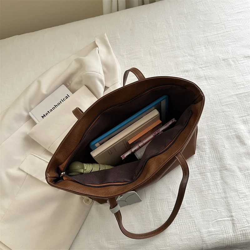 Elegant Faux Leather Tote Bag