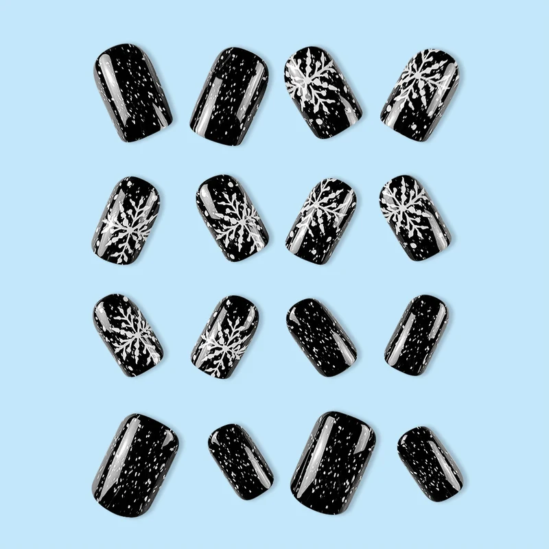 Elegant Black Glitter Nail Art Stornfield