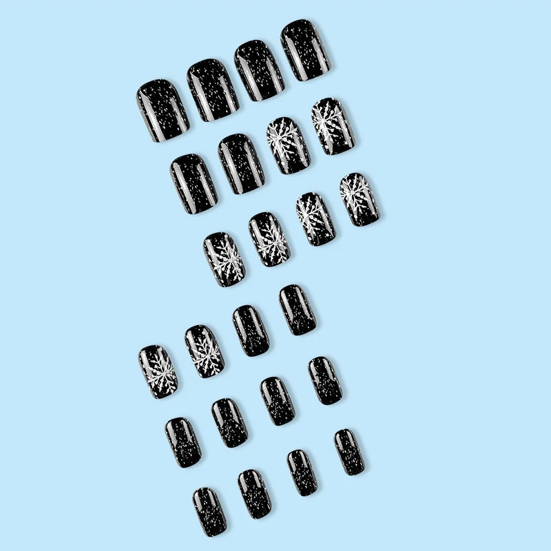 Elegant Black Glitter Nail Art Stornfield