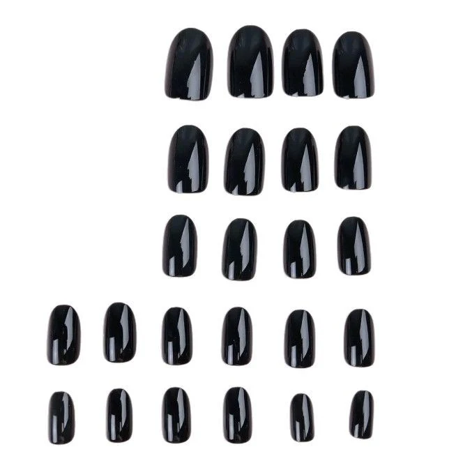 Elegant Almond-Shaped Nail Extensions Stornfield
