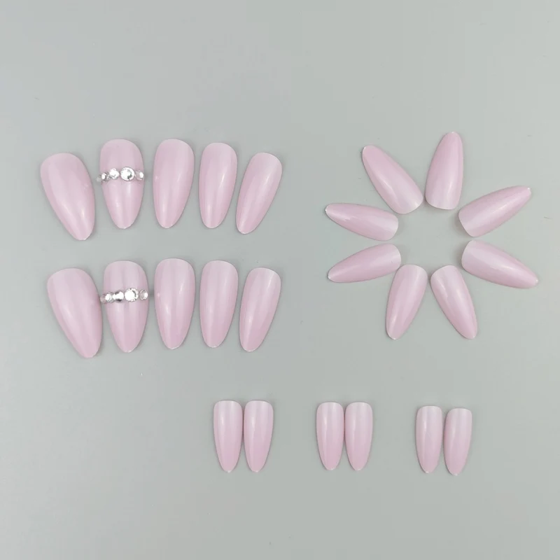 Elegant Almond-Shaped Nail Enhancements Stornfield 1789915615