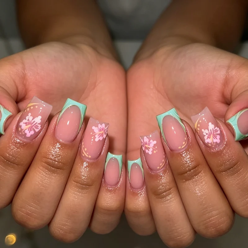 Decorative Floral Press-On Nail Art Stornfield