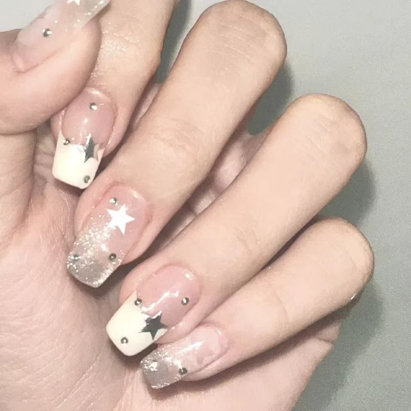Decorative 3D Nail Art Kit Stornfield