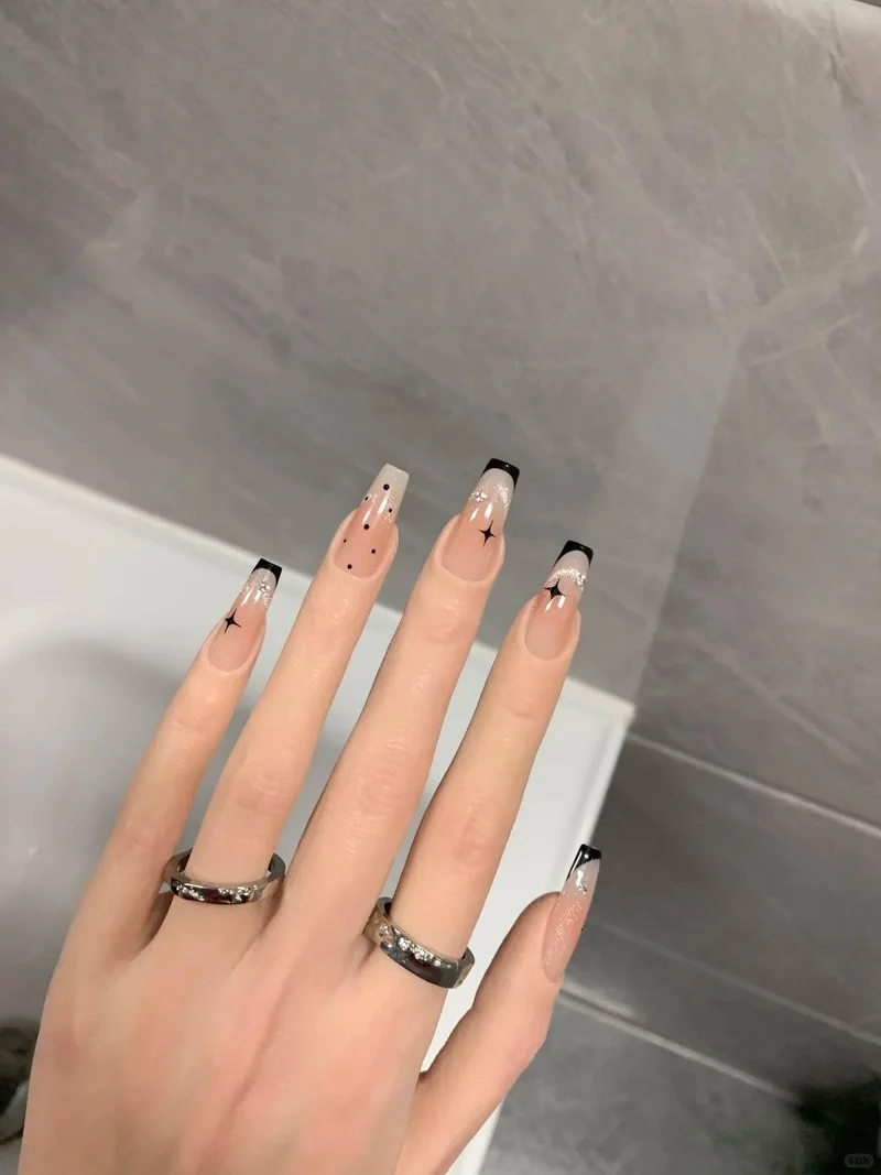 Decorative 3D Nail Art Kit Stornfield