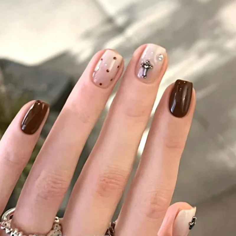 Decorative 3D Nail Art Kit Stornfield