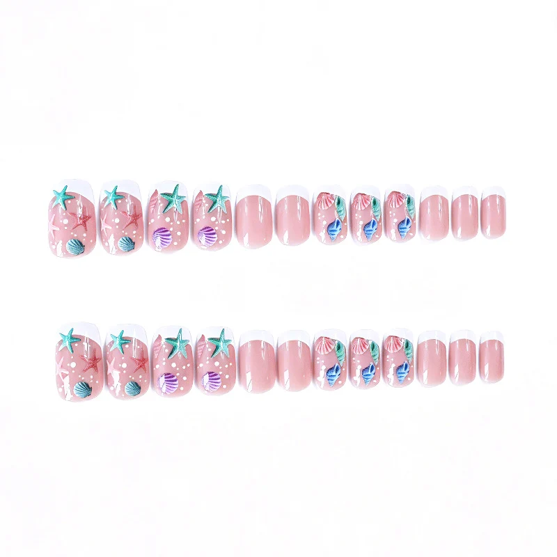 Creative Underwater-Themed Nail Art Stornfield