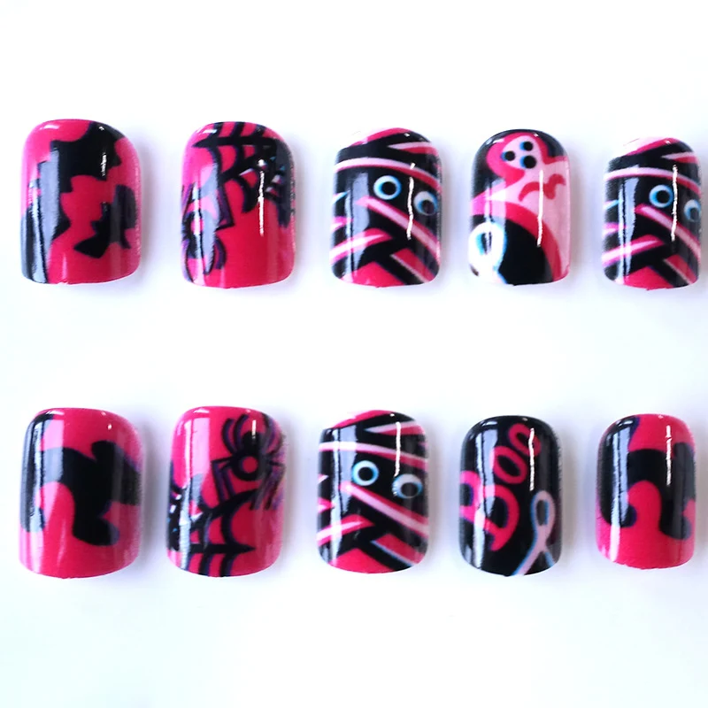 Creative Themed Press-On Nail Set Stornfield