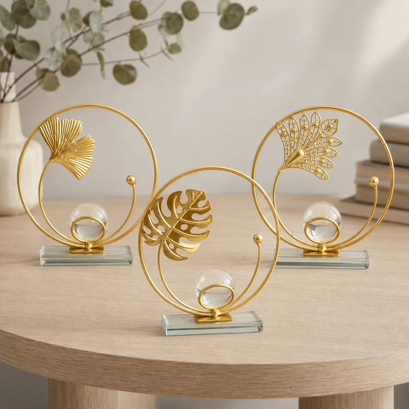 Decorative Leaf-Shaped Candle Holder