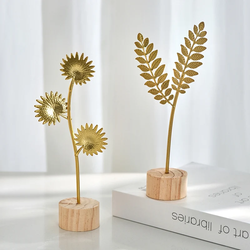 Decorative Ginkgo Leaf Sculpture