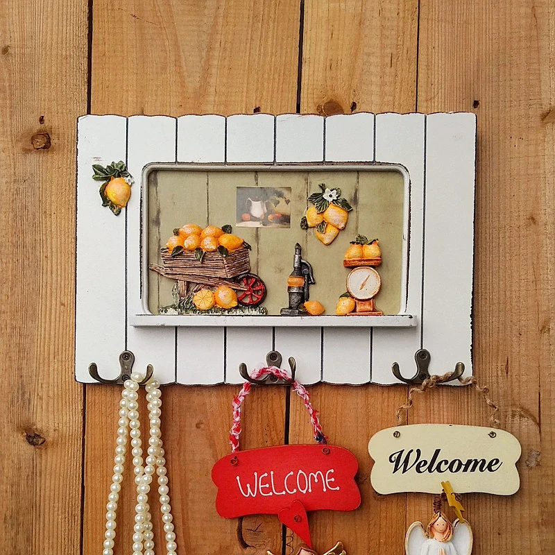Decorative Nature-inspired Wall Hook Rack