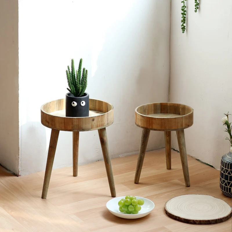 Moderner Beistelltisch aus Holz Karnz