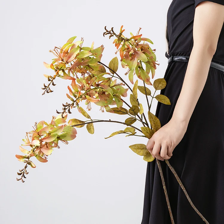 Dekorative Kunstblume Karnz