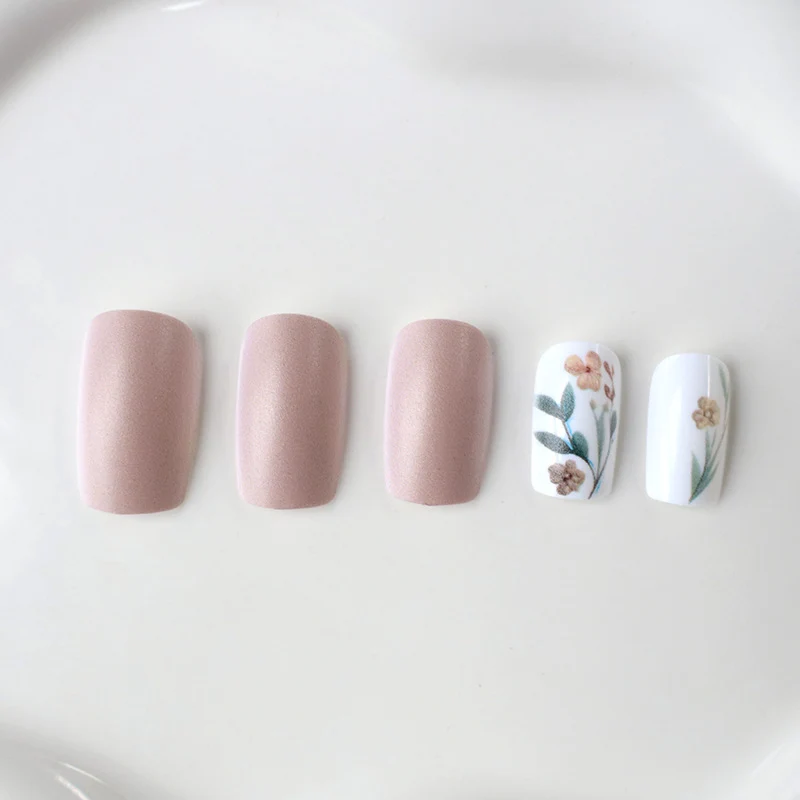 Floral Design Decorative Press-On Nail Enhancements Stornfield