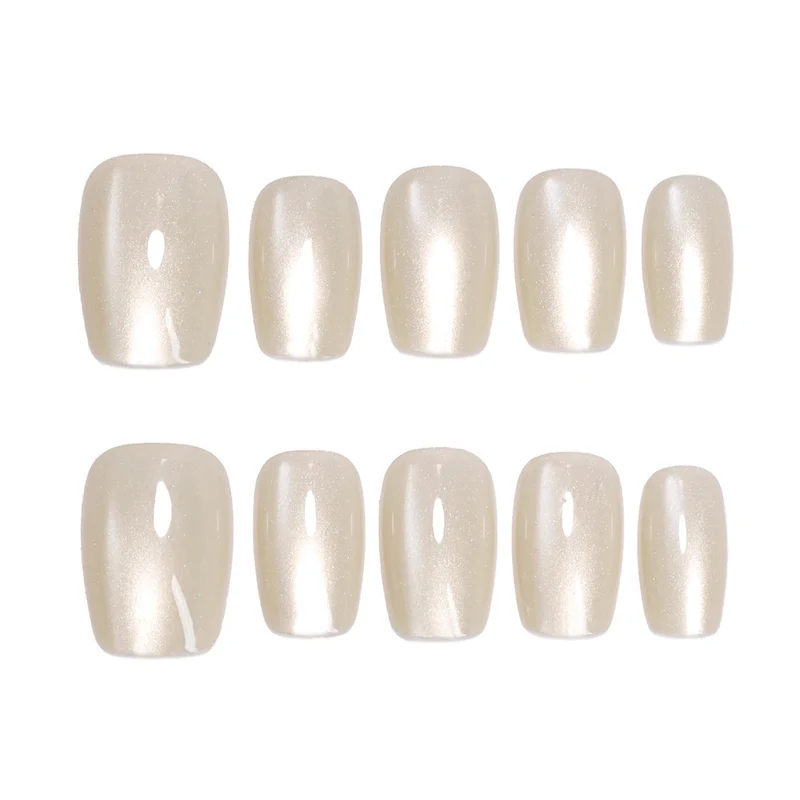 Nail extensions in an elegant look Stornfield