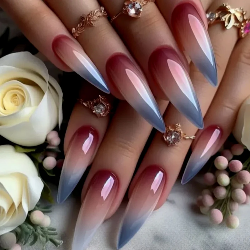 Ombré Stiletto Nagelkunstverlängerungen Karnz