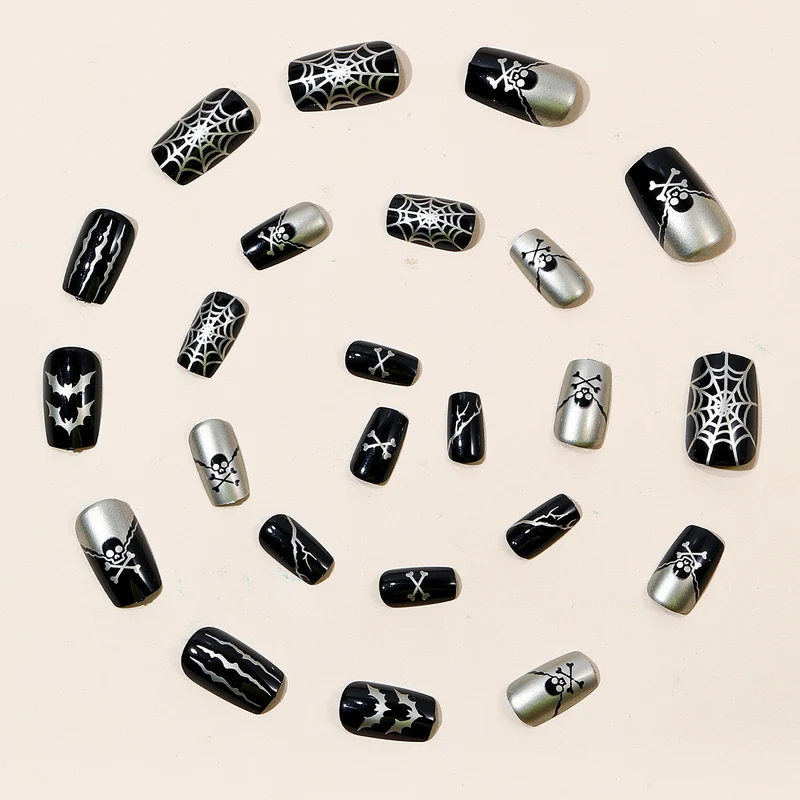 Gothic-Themen Acryl Nagelkunst Verlängerungen Karnz