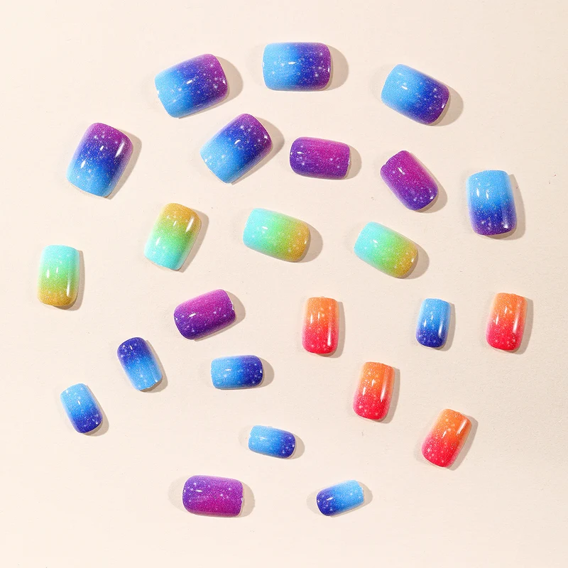 Glitzernde Gradient-Acryl-Nagelverlängerungen Karnz