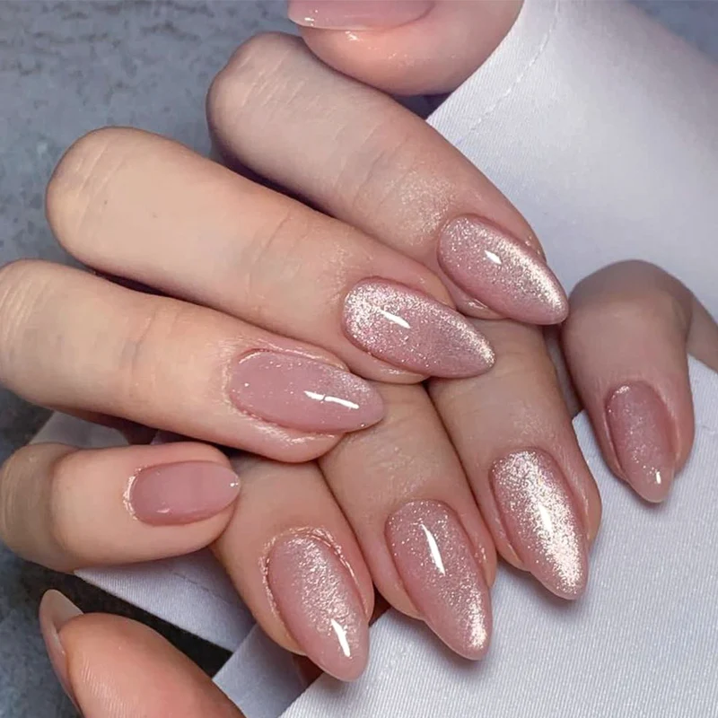 Artful stiletto nails with glitter accents Stornfield