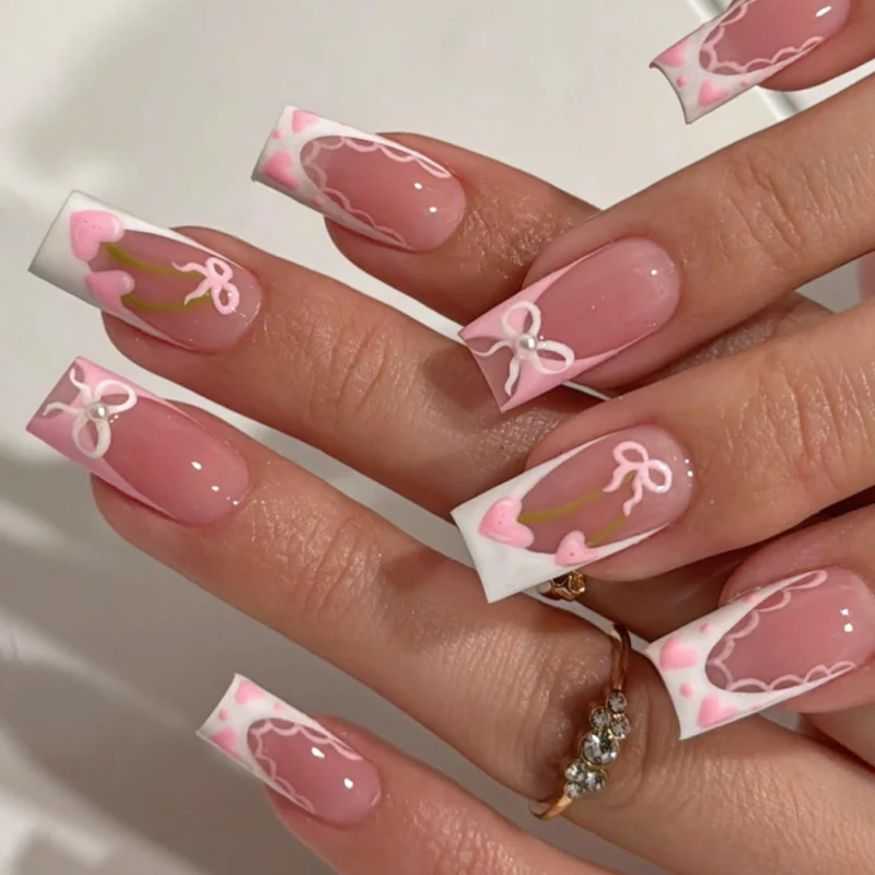 Artful stiletto nails with glitter accents Stornfield