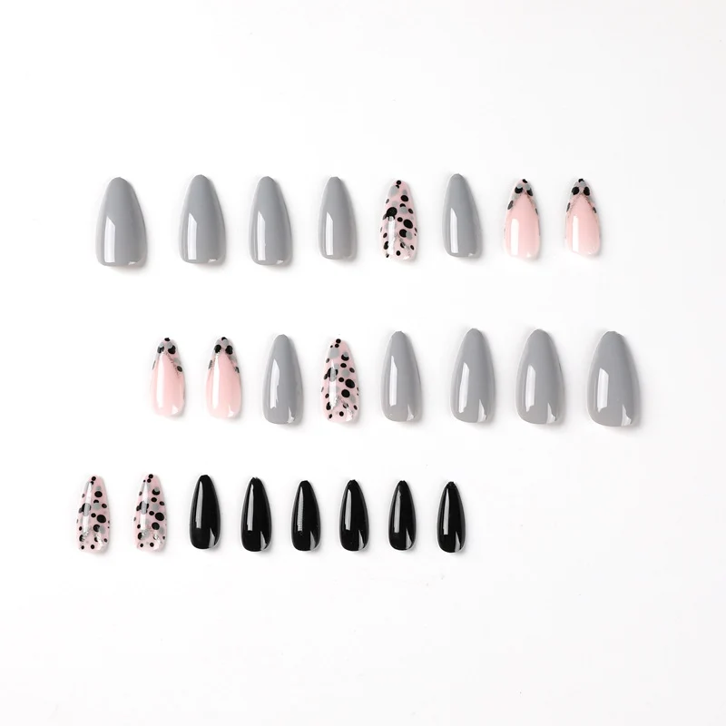 Artful stiletto nails with elegant accent design Stornfield