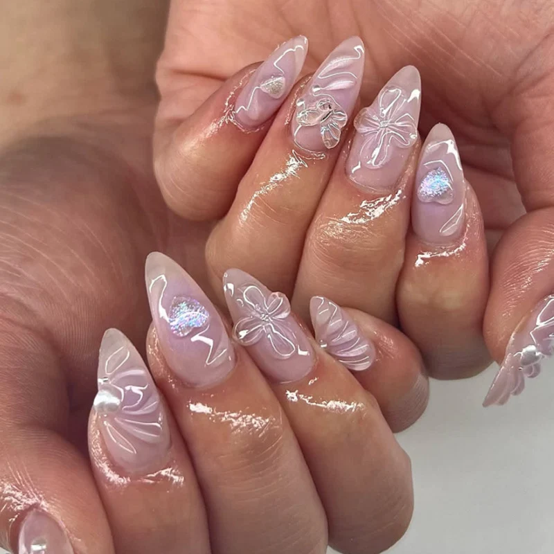 Artful lace nails with elegant decoration Stornfield