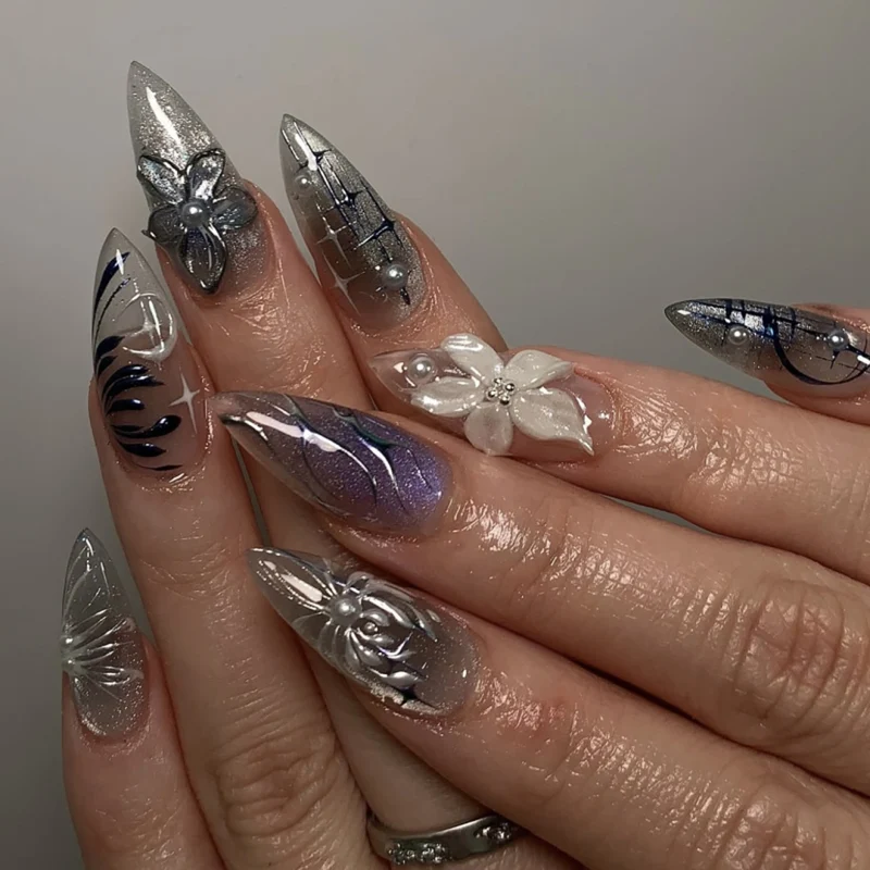 Artful nail art with floral accents Stornfield