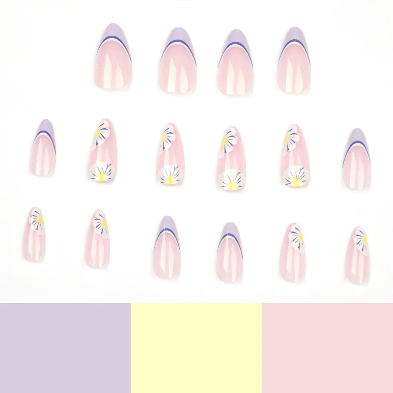 Artistic nail art with flower and ombre effects Stornfield