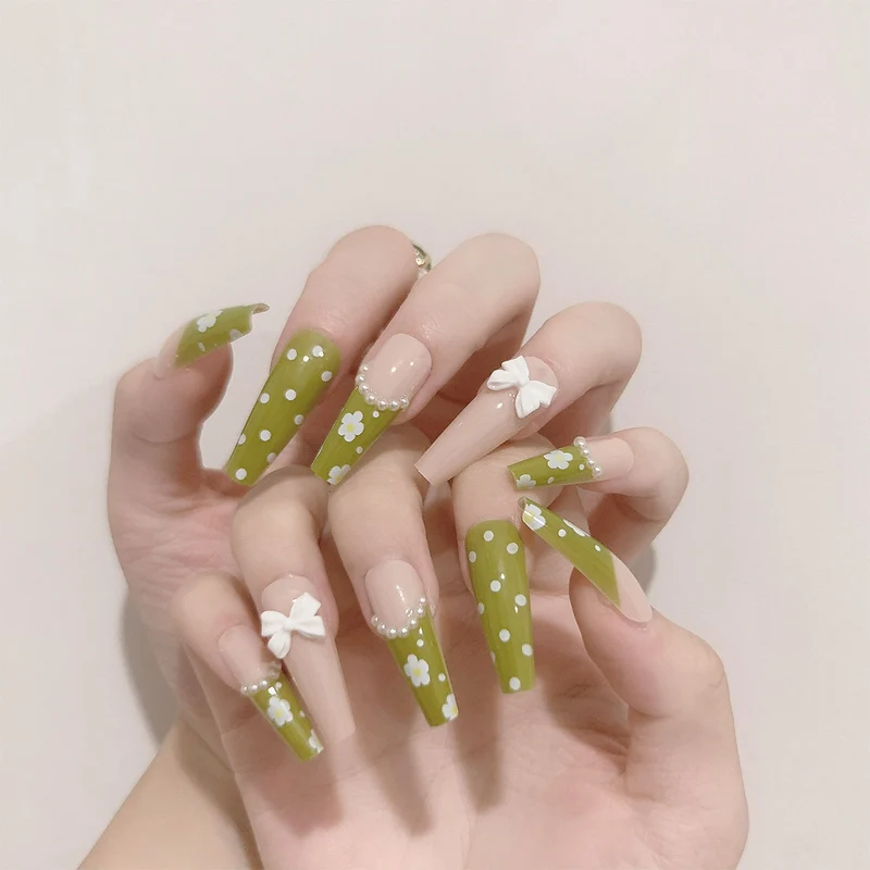 Artful Nail Extensions with Delicate Flower Design Stornfield