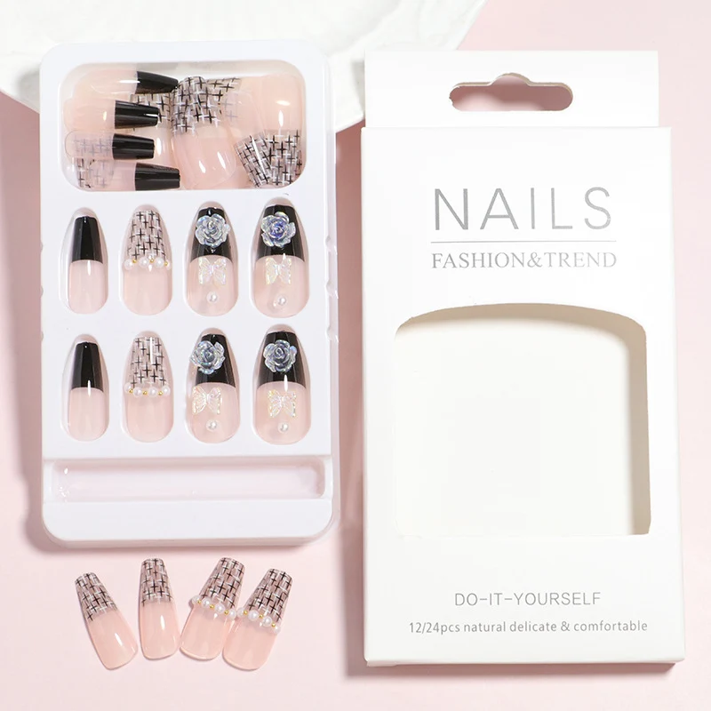 Premium Decorative Press-On Nail Set Stornfield