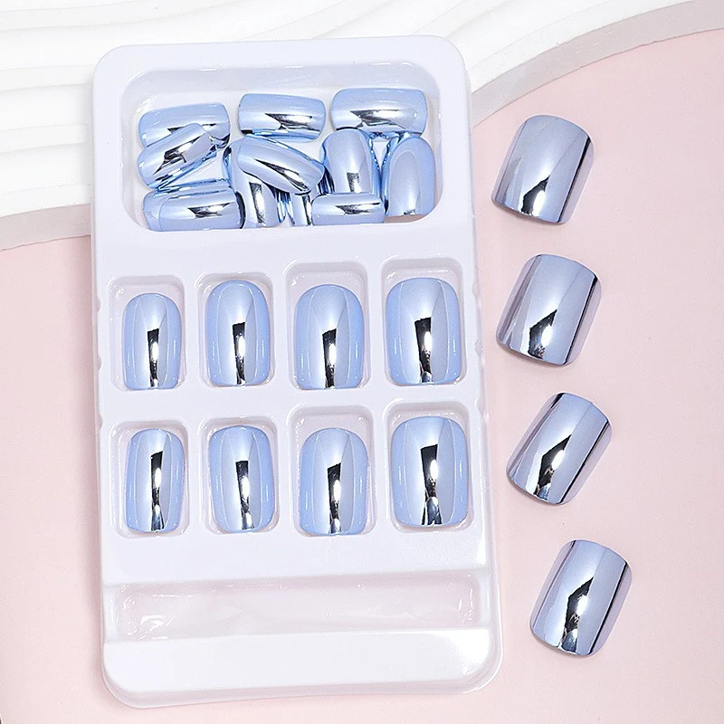 Metallic Finish Press-On Nail Set Stornfield