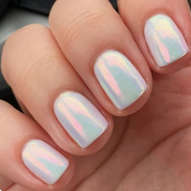 Iridescent Press-On Nail Kit Stornfield