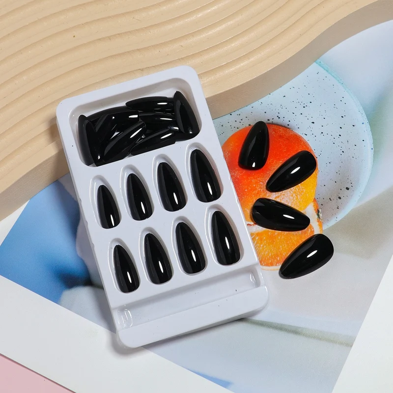 Glossy Stiletto Press-On Nail Extensions Stornfield