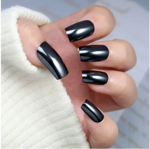Glossy Metallic Press-On Nail Art Stornfield