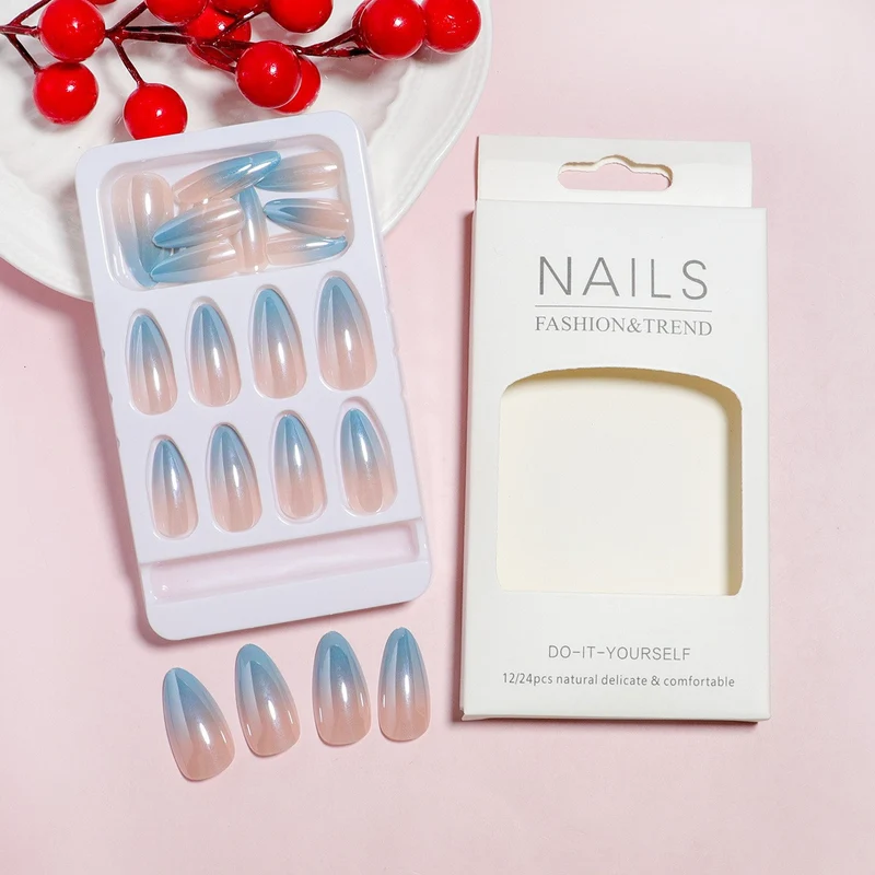 Glossy Faux Nail Set Stornfield