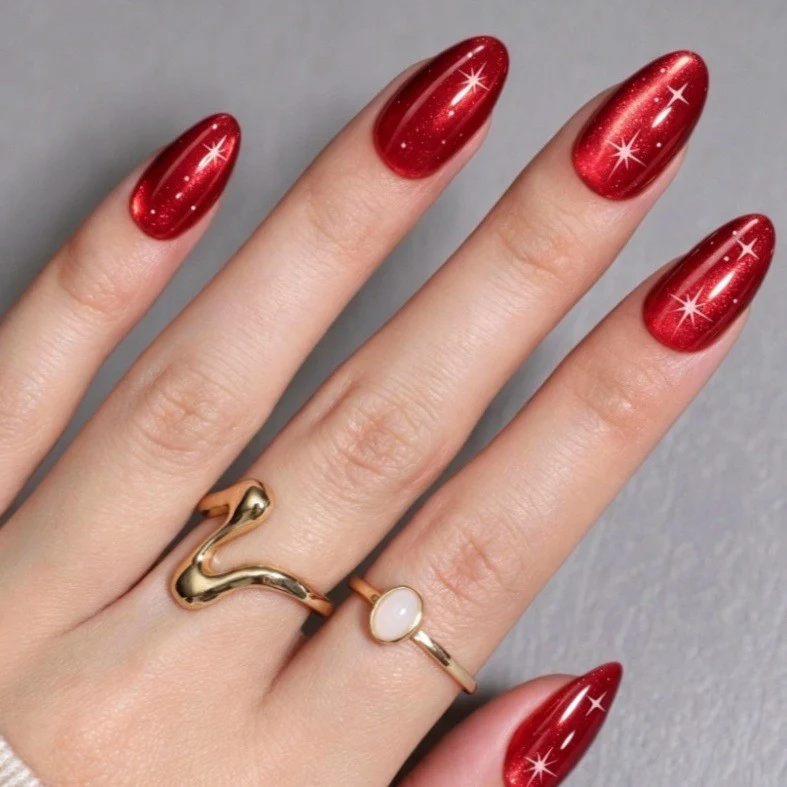 Glittery Almond-Shaped Press-On Nail Set Stornfield