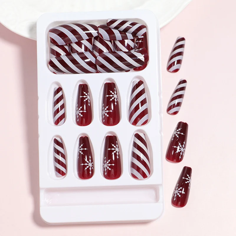 Festive Nail Design Set Stornfield
