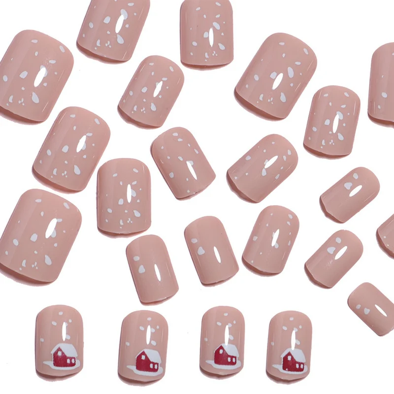 Festive Holiday-Themed Press-On Nail Art Stornfield