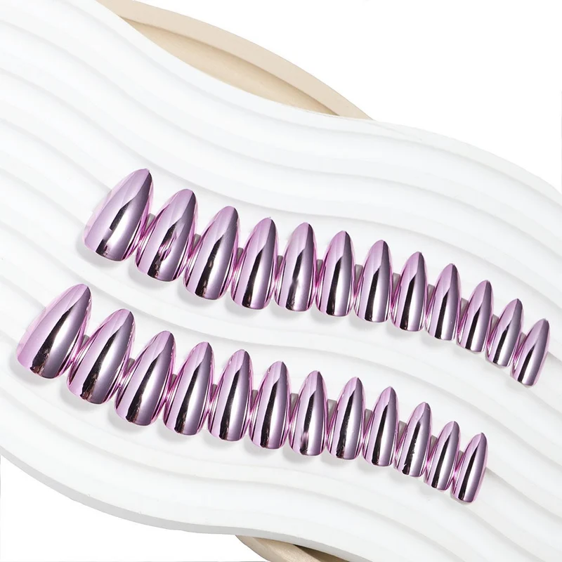 Elegant Mirror Finish Press-On Nail Set Stornfield