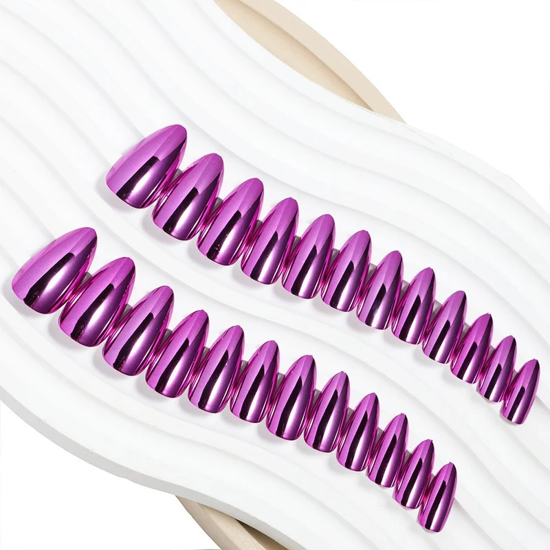 Elegant Mirror Finish Press-On Nail Set Stornfield
